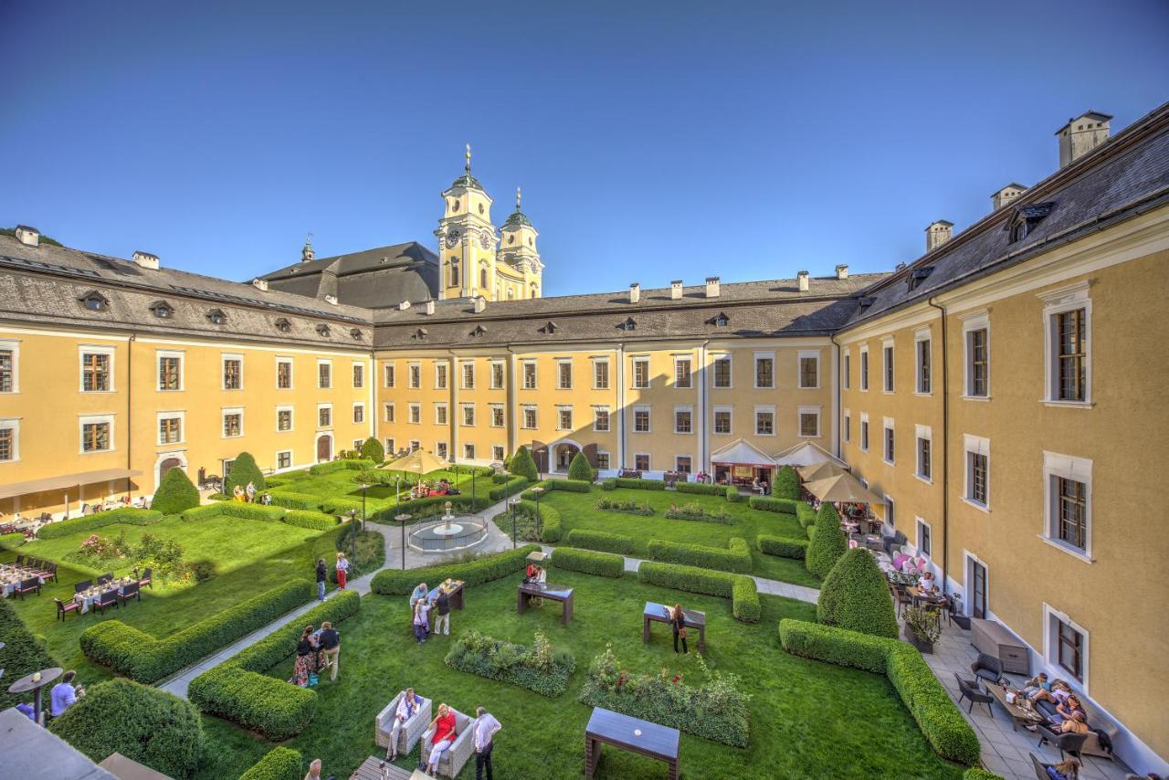 Schlosshotel Mondsee Bagian luar foto