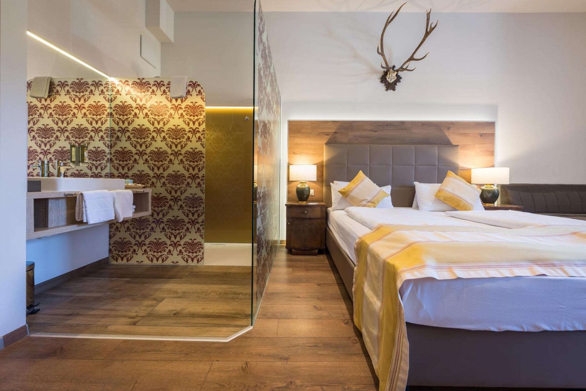 Schlosshotel Mondsee Bagian luar foto