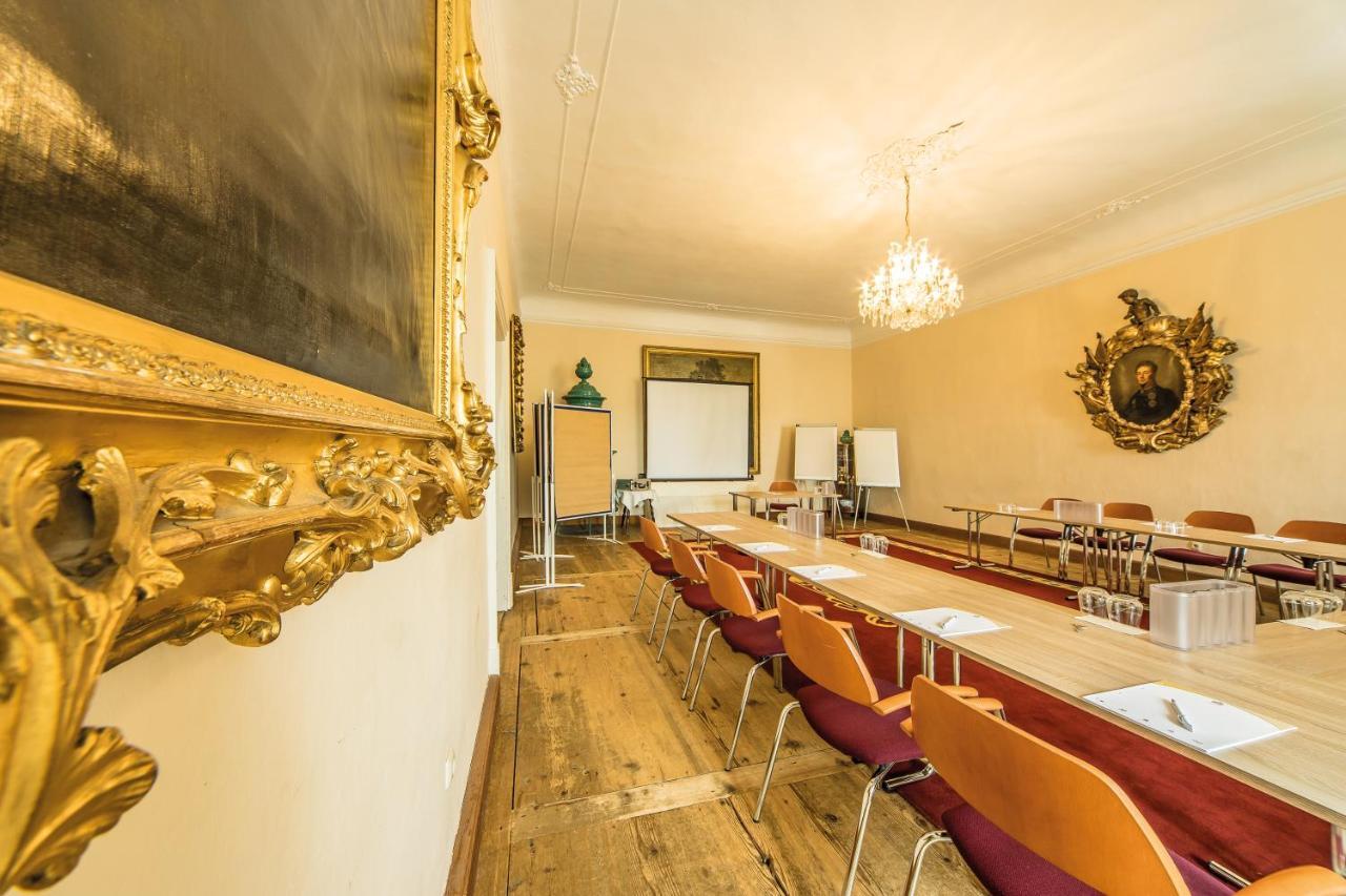 Schlosshotel Mondsee Bagian luar foto